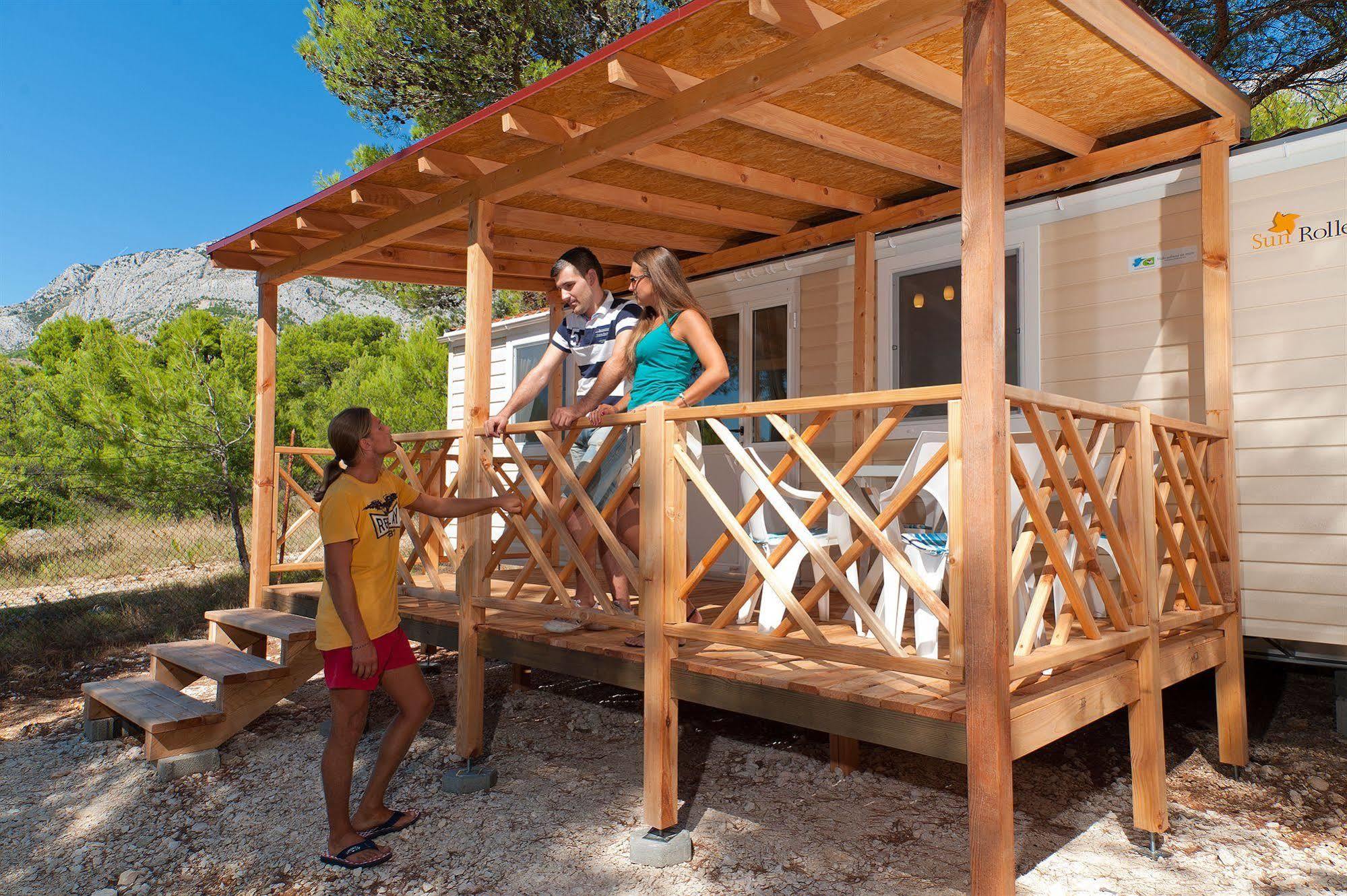 Mobile Homes Basko Polje Campground Baška Voda Exterior foto